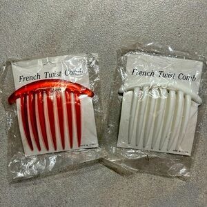 Pair of Vintage 1980s French Twist Combs New in Original Package